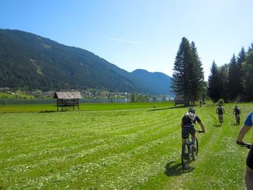 Cycling in the surrounding area
