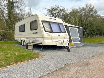 Hardstanding pitch