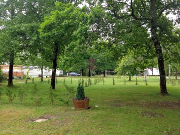 Spacious pitches for tents