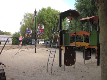 Kids' playground