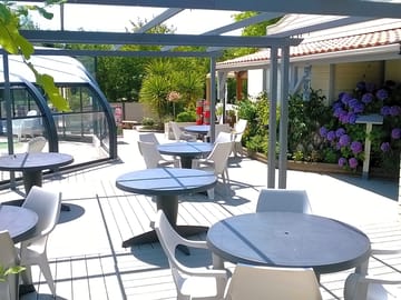 The terrace by the snack bar