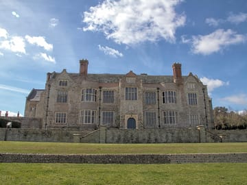 Glynde place