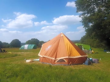 Spacious camping field