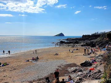 Wembury beach looking towards the mew stone