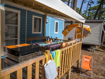 Private deck