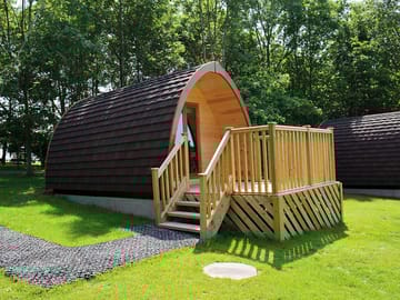 Family camping pod