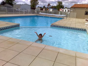 Paddling pool
