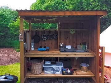 Private kitchen area for each tent