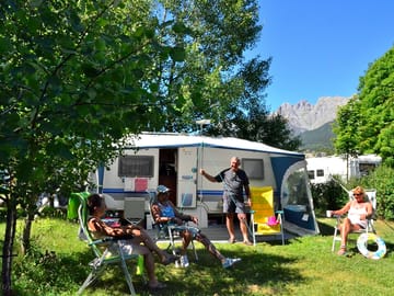 Happy guests on the pitches