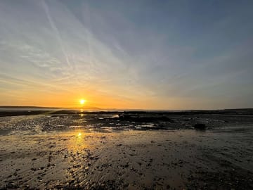 Anglesey coastal path within walking distance