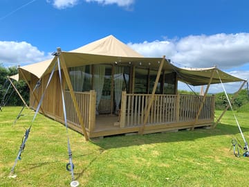 Exterior of the super safari tent
