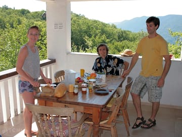 Rental tent price includes breakfast with a view