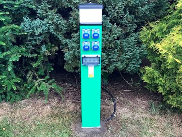 Electric 16 amp hook up