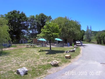 Restaurant by the lake