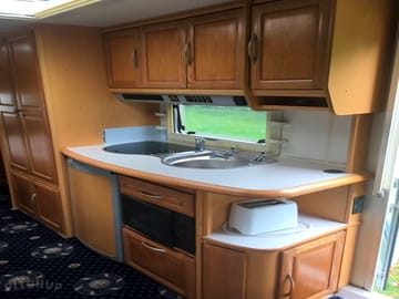 Kitchen area