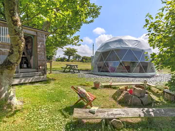 This is Gwdihw geodome