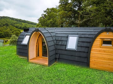 Esk - bespoke timber cabin