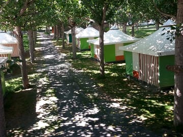 Bengali tents street