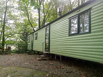 Family-sized caravan