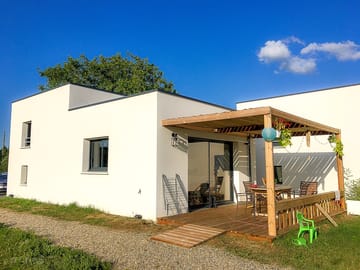 Lodge with shaded terrace