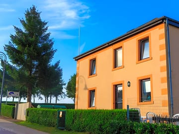 Exterior/entrance apartment