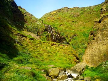 Beach, porth ysgo