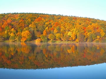 Autumn by the lake side