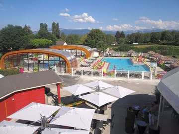 Pool complex