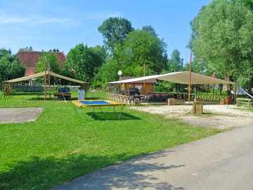 Snack tent