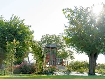 Green space with kids' play area