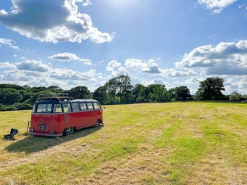 Camper can camping