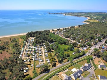 Bay of pont-mahé