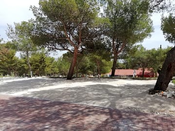 B zone pitch