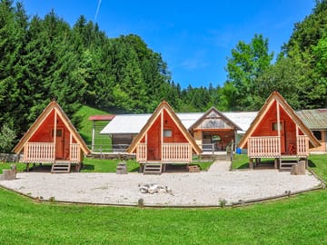 Cabin Lara, Erazem and Vita
