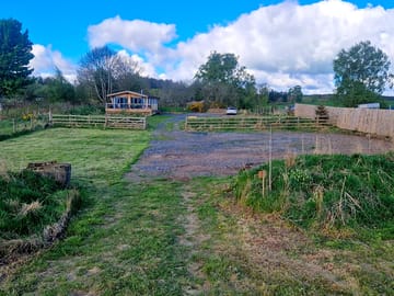 Gravel touring pitch