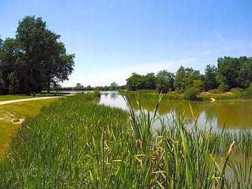 Water front of the sauze vaussais