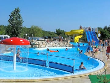 Slide pool