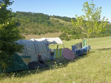 Spectacular views of the valley from your pitch