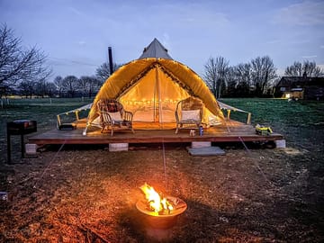 Private fire pit for our Daffodil luxury bell tent