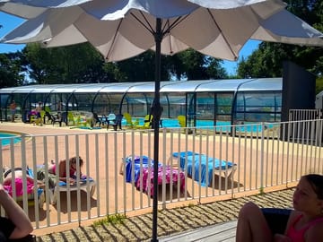Sun loungers at the pool