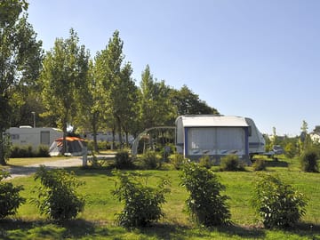 Large camping pitches