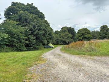 Road down to the tent pitches