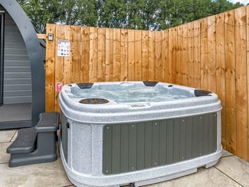 Hot tub