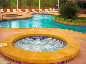 Jacuzzi