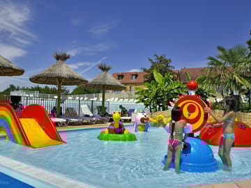 Paddling pool