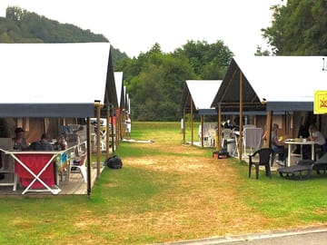 Safari tents
