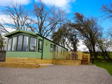 Bluebell lodge