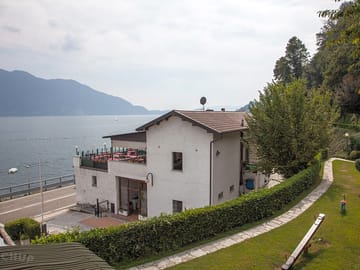 Lakeside site