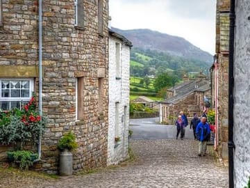 The cobbled streets of dent village are only 5 minutes walk from the campsite.