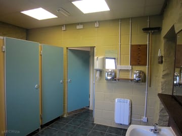 Ladies showers